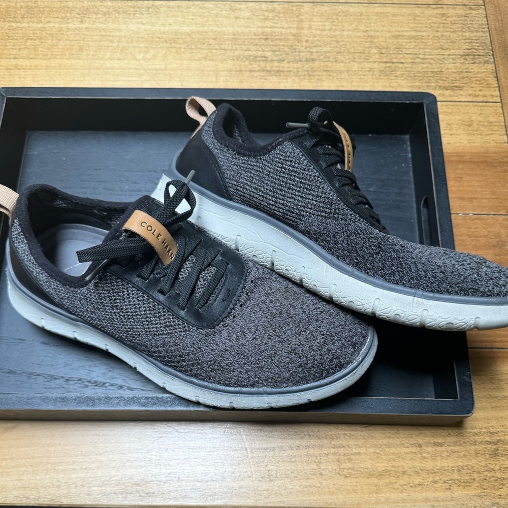 Cole Haan Zerogrand Stitchlite size 9